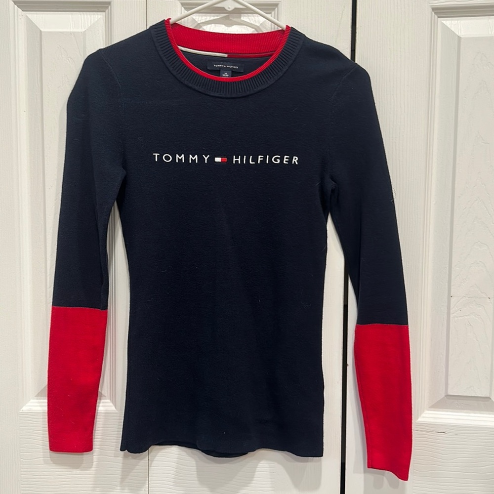Tommy Hilfiger extra small sweater